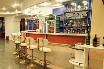 Aparthotel Florya 2*